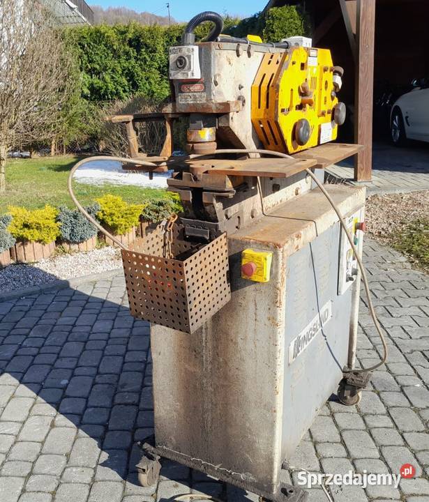 Nożyce do profili do metalu stali maszyna do Rok produkcji 2025