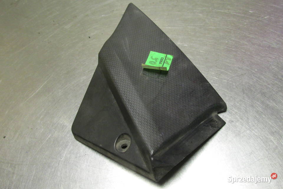 Plastik pod bak Yamaha R1 Części i akcesoria motocyklowe Sandomierz sprzedam