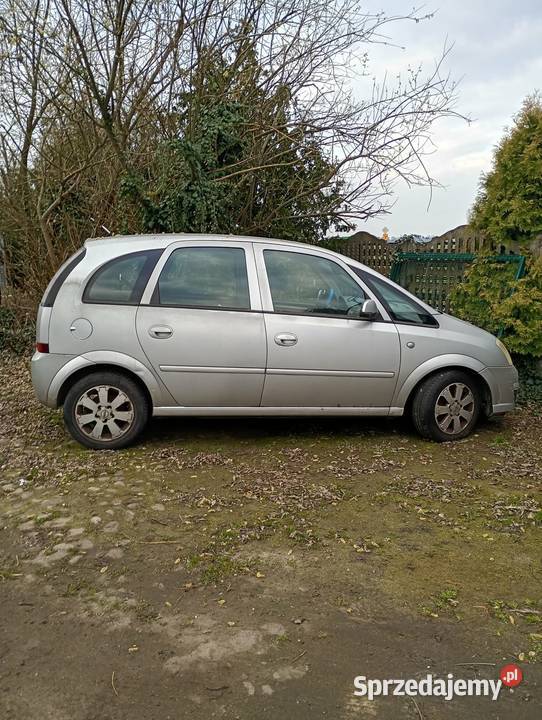 Meriva A 17 CDTI 1700cm3 Marianowo