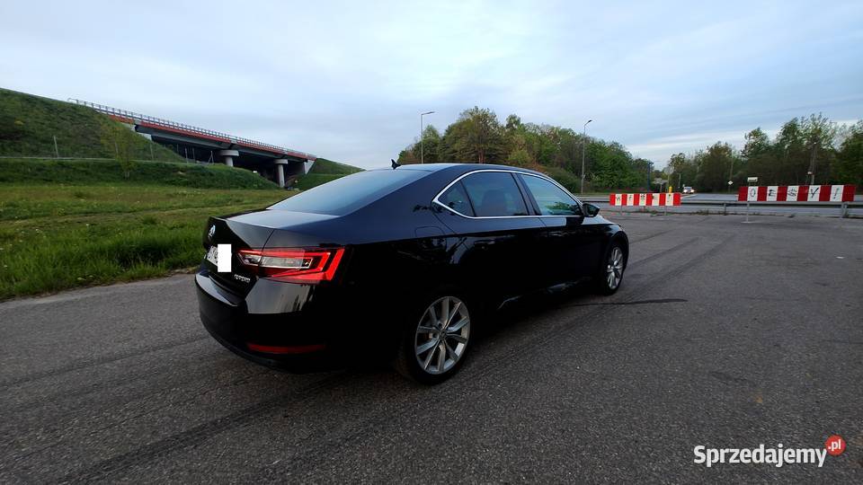 Skoda Superb 3 2016 r Super Stan Bi ksenon navi Bytom sprzedam