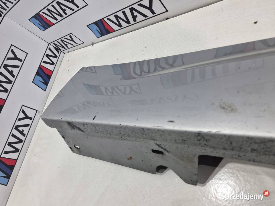 BMW E90 LCI OSŁONA NAKŁADKA LISTWA PROGOWA PRAWA