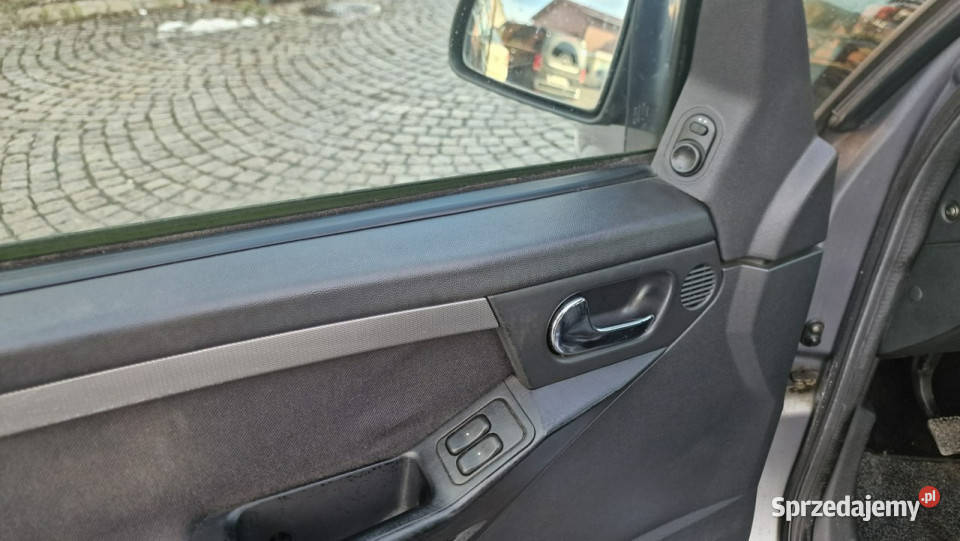 Opel Meriva 16 EcoTec Klimatyzacja hak Radio CD Głogówek