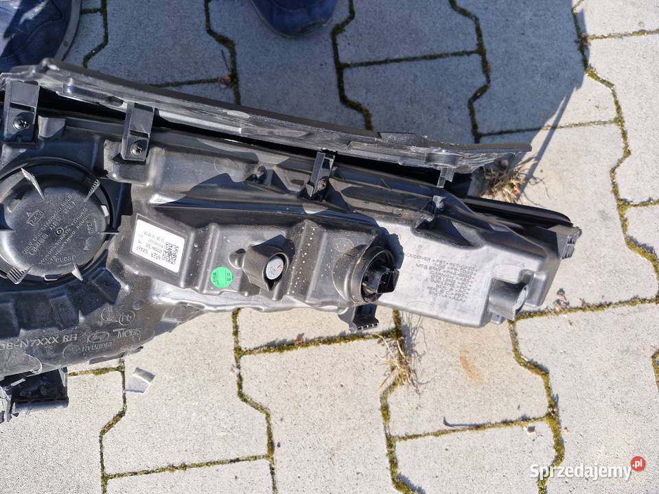 Lampy Hyundai Tucson NX4e 92208N7520 92207N7520 Końskie