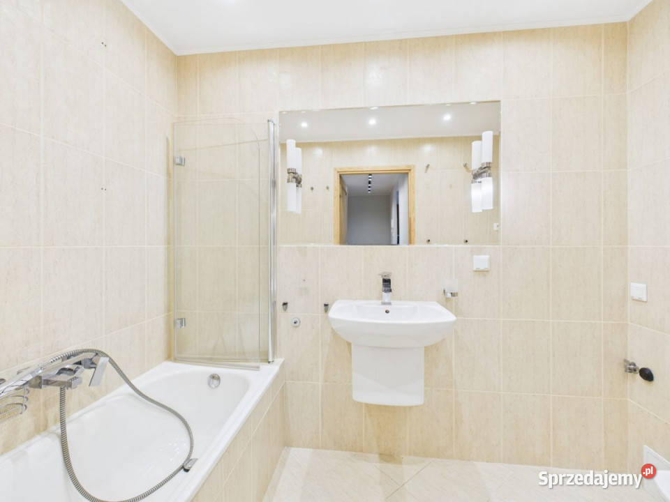 Sprzedaż mieszkania 487m2 2 pokoje Gdynia