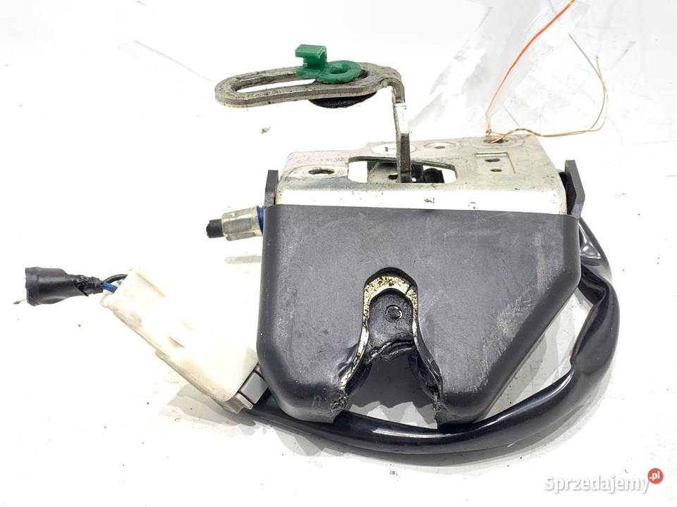 ZAMEK KLAPY TYŁ HONDA CIVIC VIII SedanLimuzyna osobowe