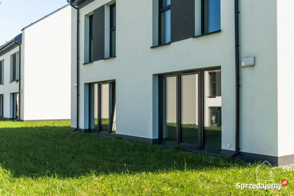 Dom z ogrodem lesie 905m240 min Krakowa Rok budowy 2024 małopolskie Chrzanów