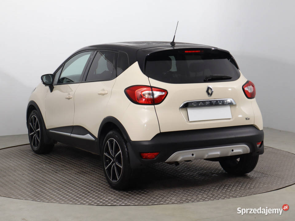 Renault Captur 12 TCe gniazdo USB dolnośląskie Bielany Wrocławskie