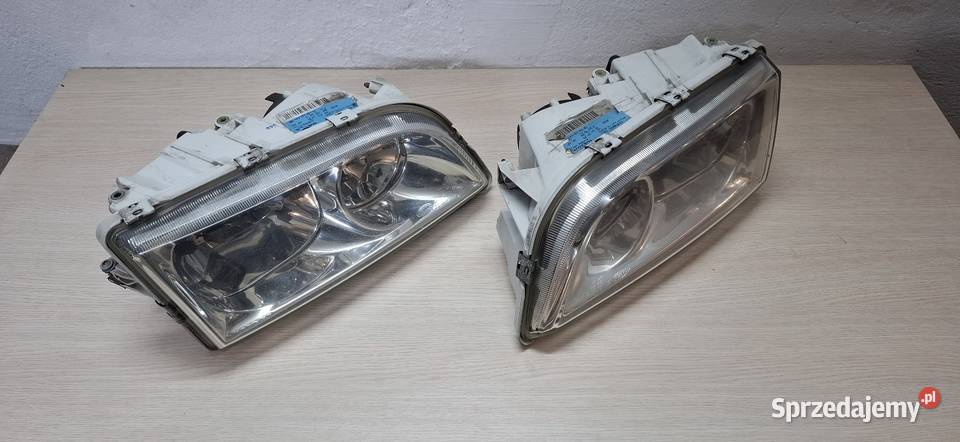 Lampa Reflektor Volvo V40 S40 świętokrzyskie Sandomierz