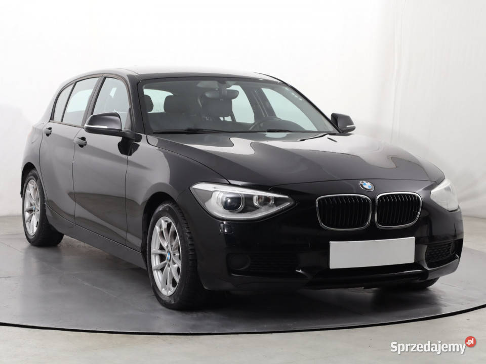 BMW 1 116i światła do jazdy dziennej