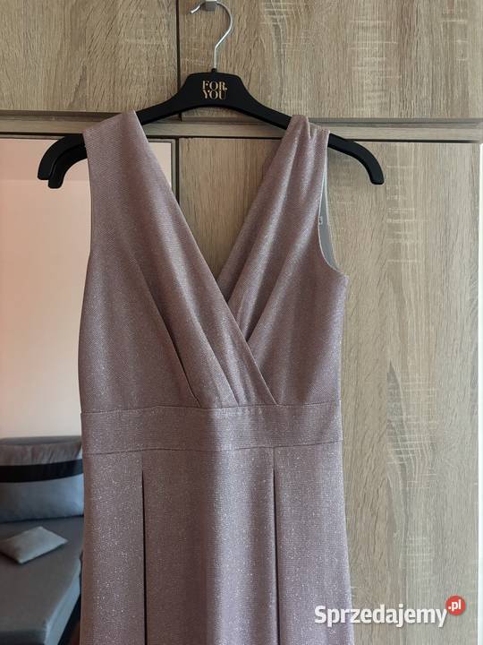 Długa sukni z rozcięciem Zamość sprzedam