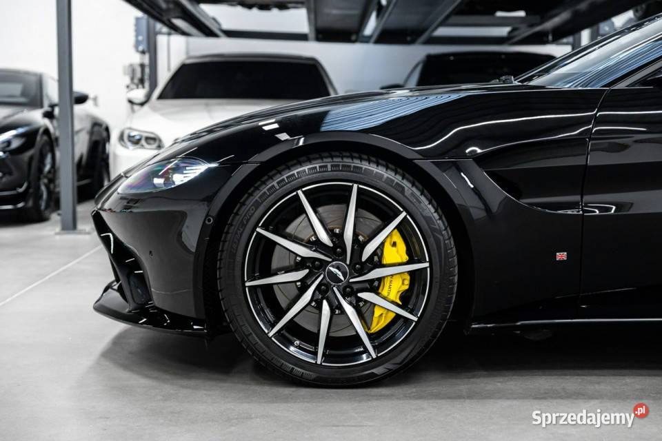 Aston Martin Vantage V8 Coupe 40 510 Węgrzce