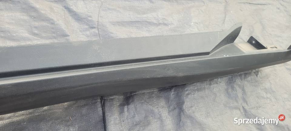 MERCEDES GLC W253 X253 LISTWA PROGOWA PRAWA osobowe