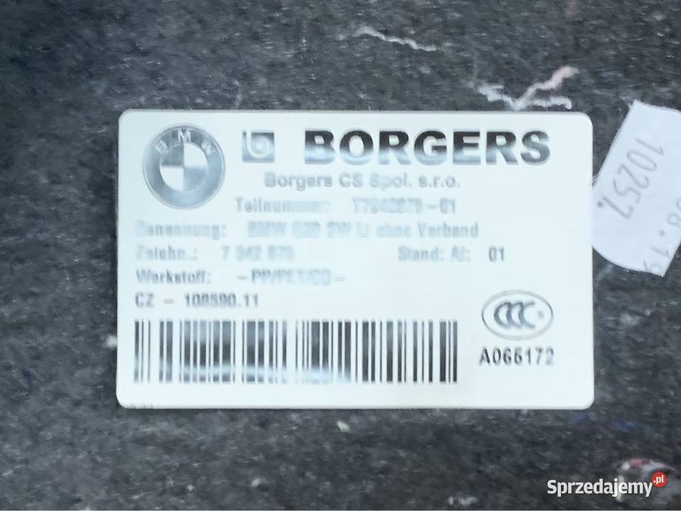 Boczek bagażnika tapicerka prawa bmw 5 g30 Szczecin