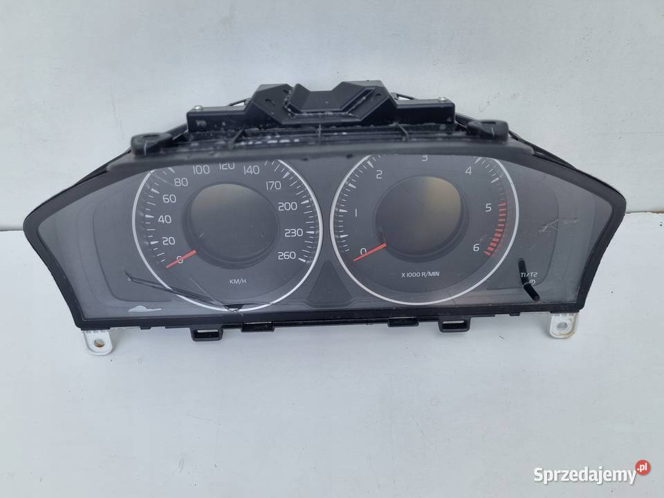 Volvo S60 II V60 I 20 D diesel LICZNIK ZEGARY Chełm