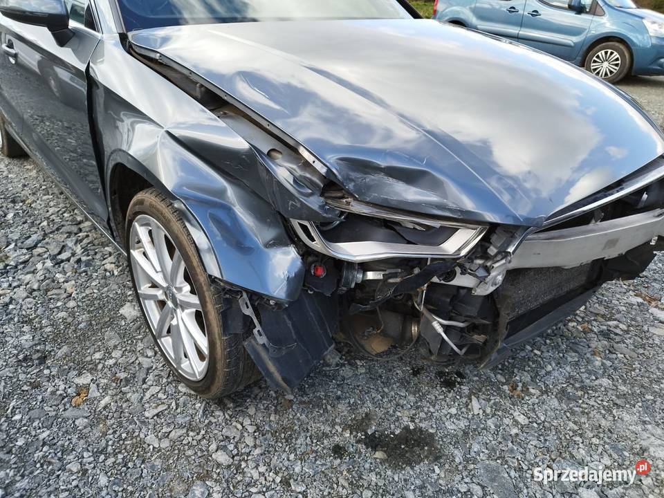 Audi A3 2016 20 quattro pali jeździ na miejscu automatyczna Żórawina
