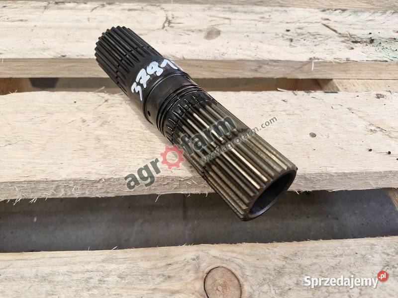 Wałek skrzyni biegów Massey Ferguson 5425 6270 Byków