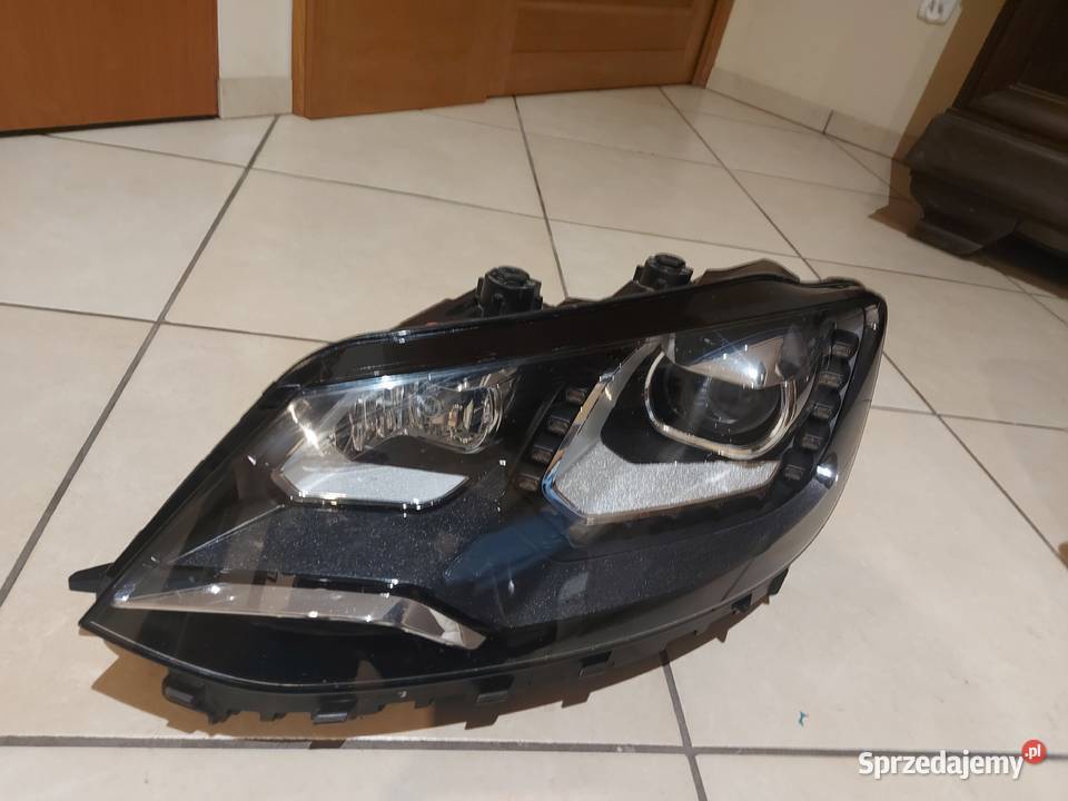 VW SHARAN II 7N1 941 751 B lampa przednia Bi Dzierżoniów
