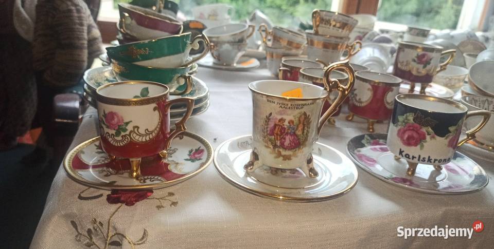 Filiżanka do espresso Na 3 nóżkach Scena dworska