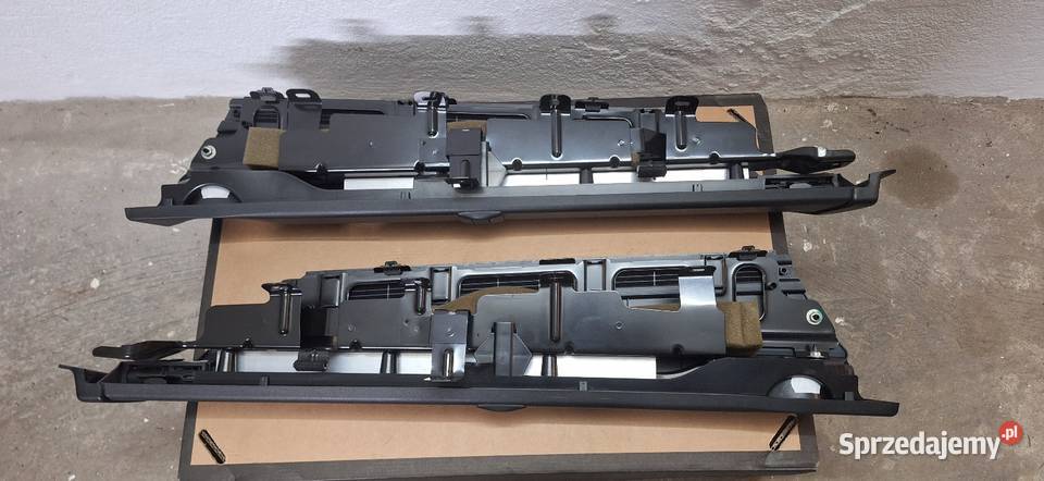 Prowadnica Rolety Bagażnika Mercedes Sandomierz