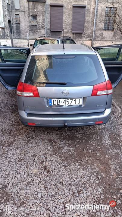 Opel Vectra c 22 benzyna kombi liftingu ABS Wałbrzych sprzedam