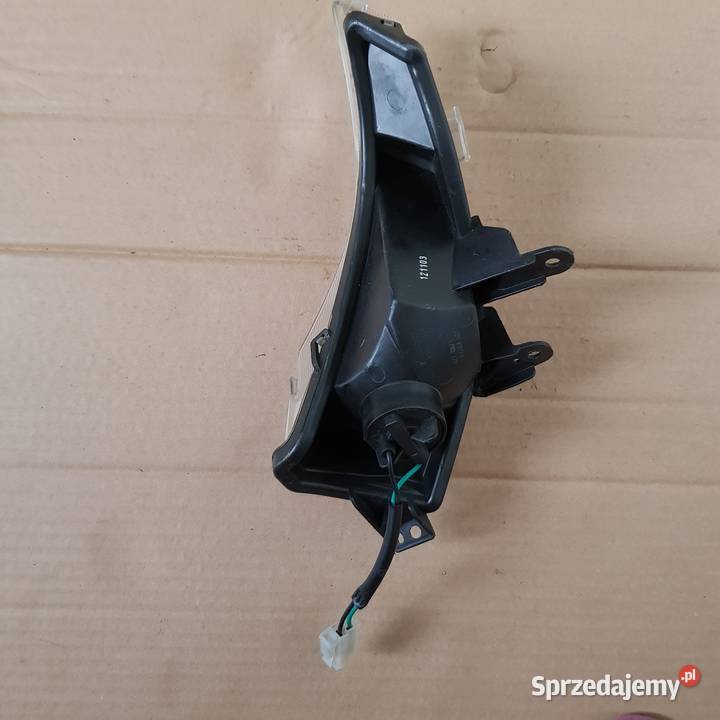 YAMAHA TMAX 2012 przedni prawy kierunek