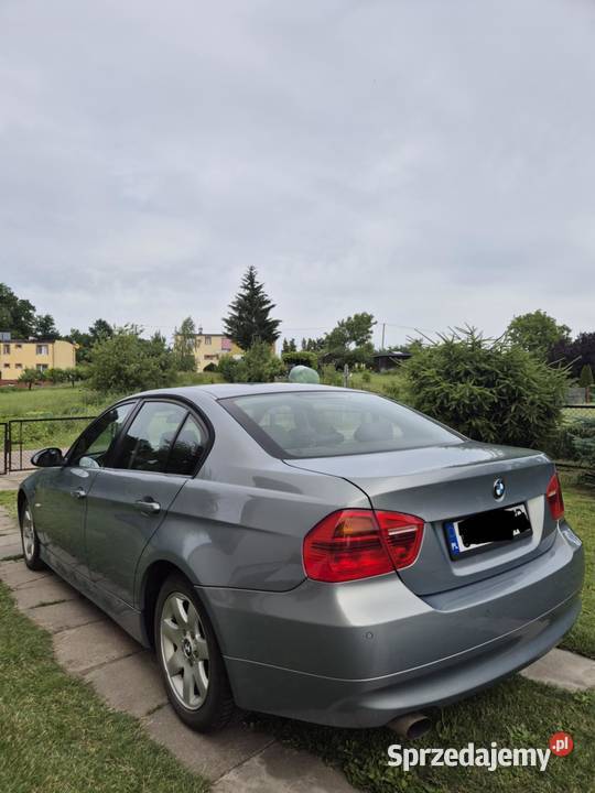 BMW E90 318i pomorskie