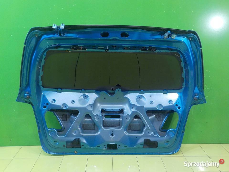 MERCEDES B W245 16 B 15r 5D klapa tyl