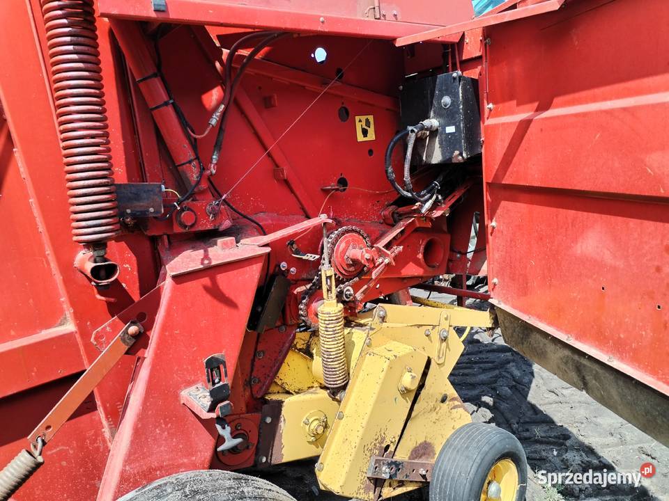 Prasa rolujaca holland 654 cropcutter Przyłęk