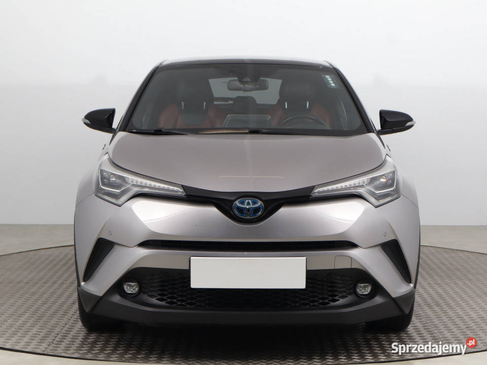 Toyota CHR 18 Hybrid światła LED