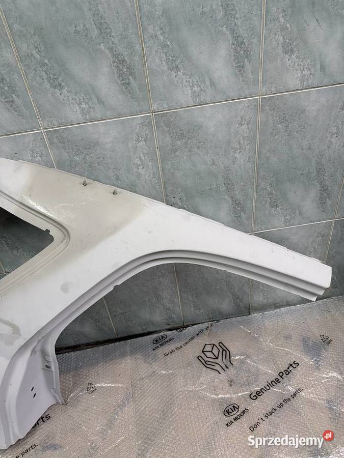 Błotnik tylny Suzuki SX4 Fiat Sedici 2006 Bielsko-Biała