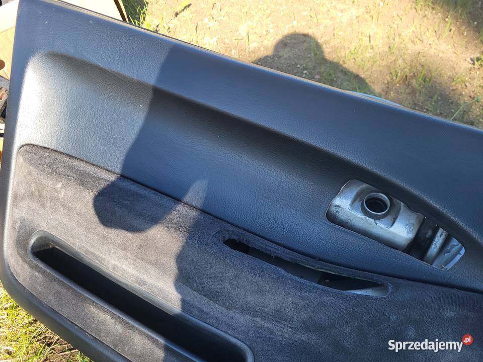 Boczki drzwi Honda Civic Coupe 5 gen czarne