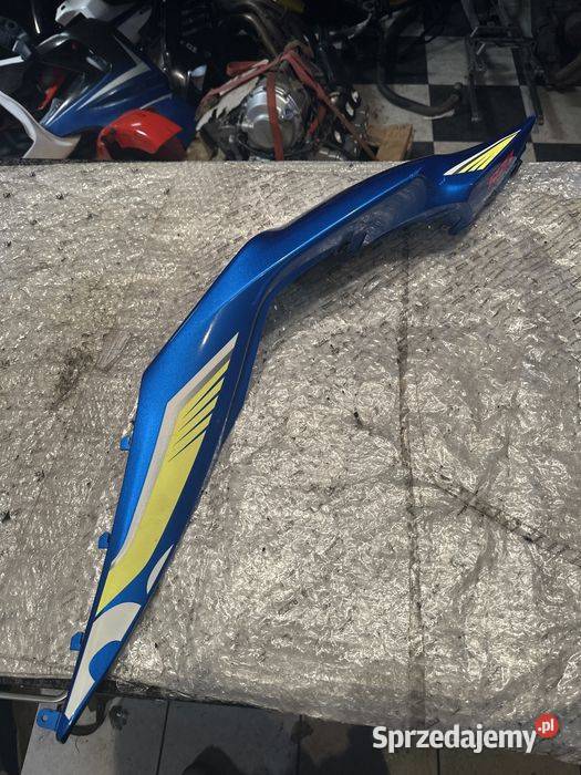 SUZUKI GSXR GSXR 125 zadupek prawy tył ogon 18 wielkopolskie Poznań