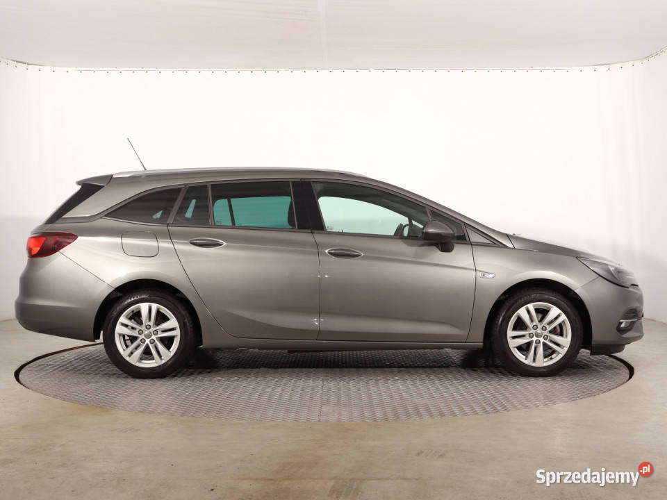 Opel Astra 12 Turbo Katowice