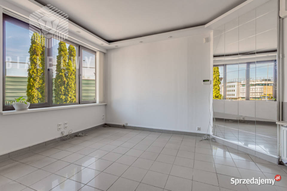 Wynajmę lokal 18m2 Warszawa