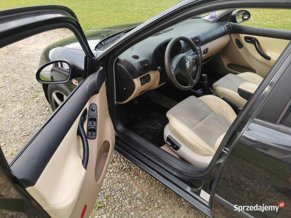Seat Leon 19tdi dobrze wyposażony Łęki Dolne