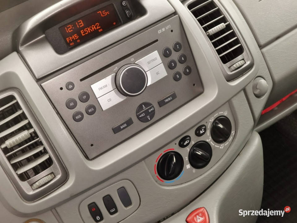 Opel Vivaro 20 CDTi Lift Klima Alu I 20012014 centralny zamek Nowy Sącz sprzedam