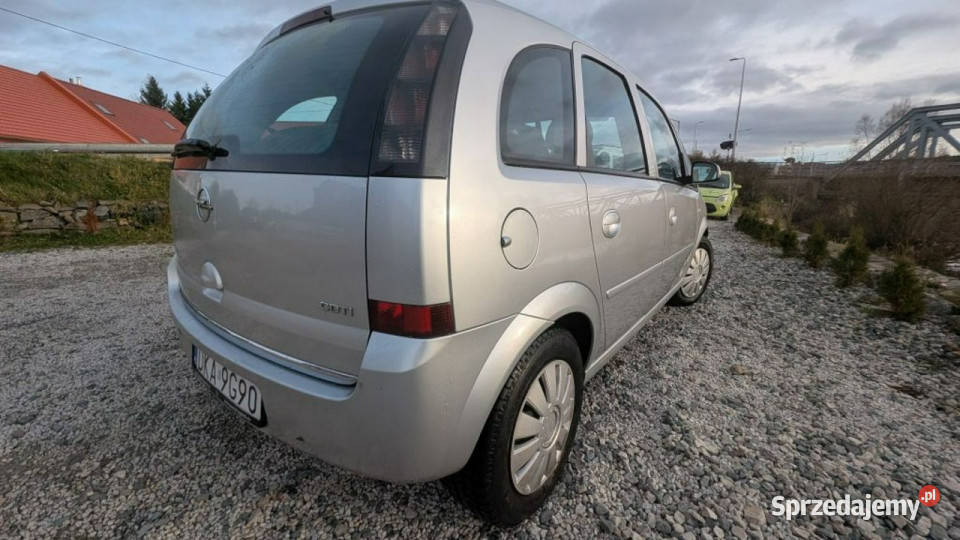 Opel Meriva bez korozji 2 kpl kół zadbane auto I sprzedam