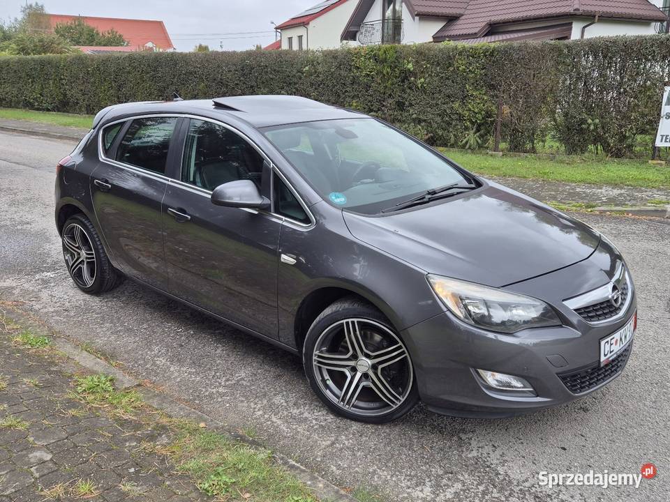 OPEL ASTRA J 20 CDTI OPŁACONY Z NIEMIEC KLIMA nawigacja Końskie