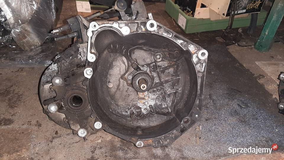 skrzynia biegów M32 OPEL VECTRA C SIGNUM 19 cdti osobowe Dębno