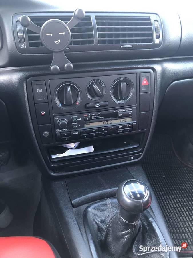 Volkswagen passat b5 nowy lakier nieuszkodzony Komorów