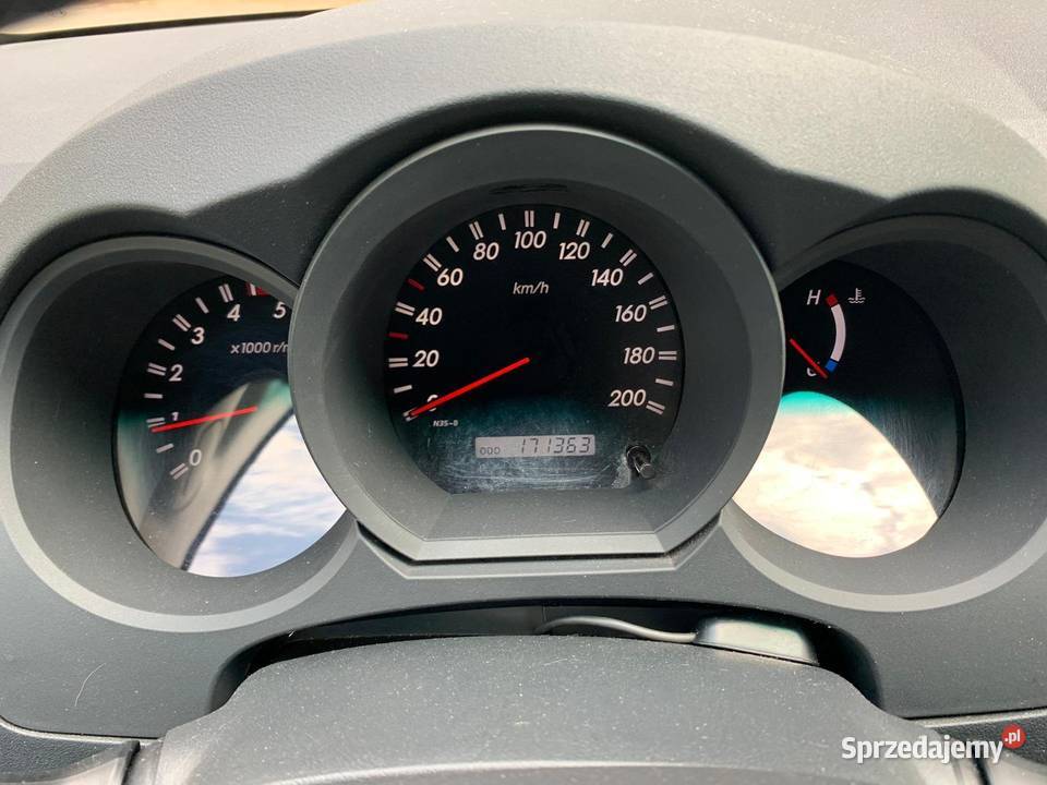 2011 Toyota Hilux mazowieckie