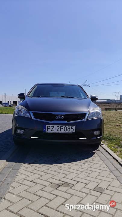 Kia Ceed FL 2009 16 CRDI gniazdo USB Poznań