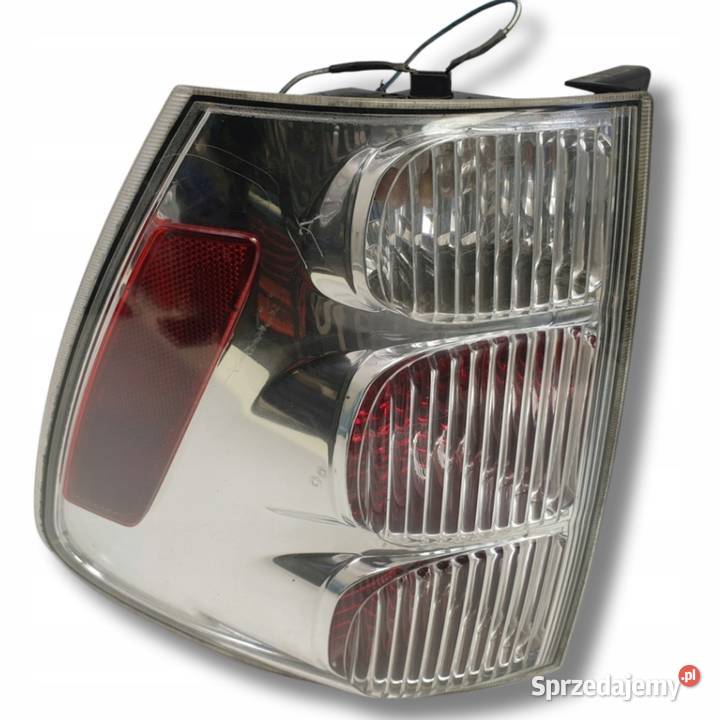LAMPA PRAWA Chevrolet Equinox 0409r TYLNA prawy Rudka