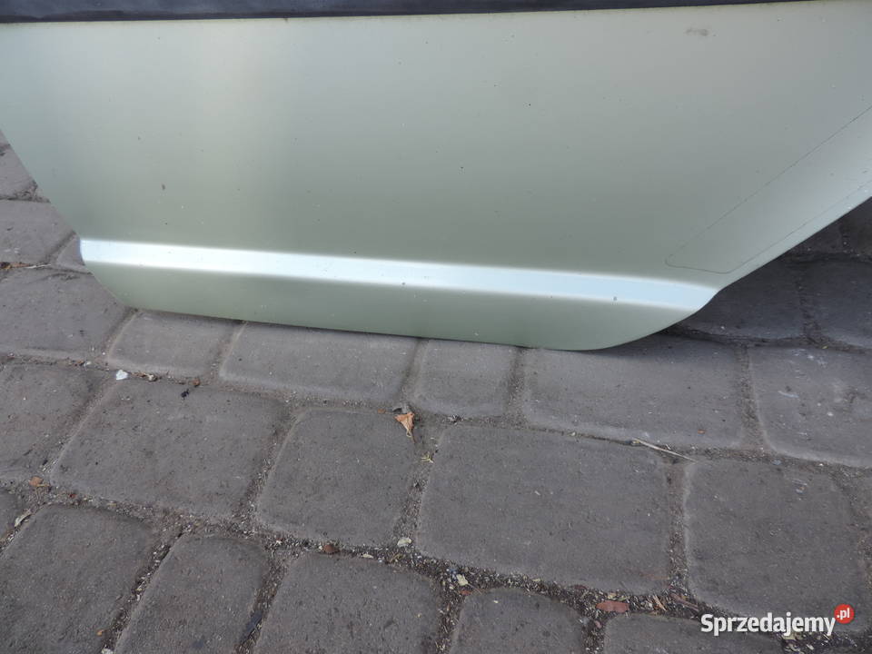 DRZWI LEWY TYŁ TOYOTA YARIS 1 HB 6Q2 Nowy Sącz
