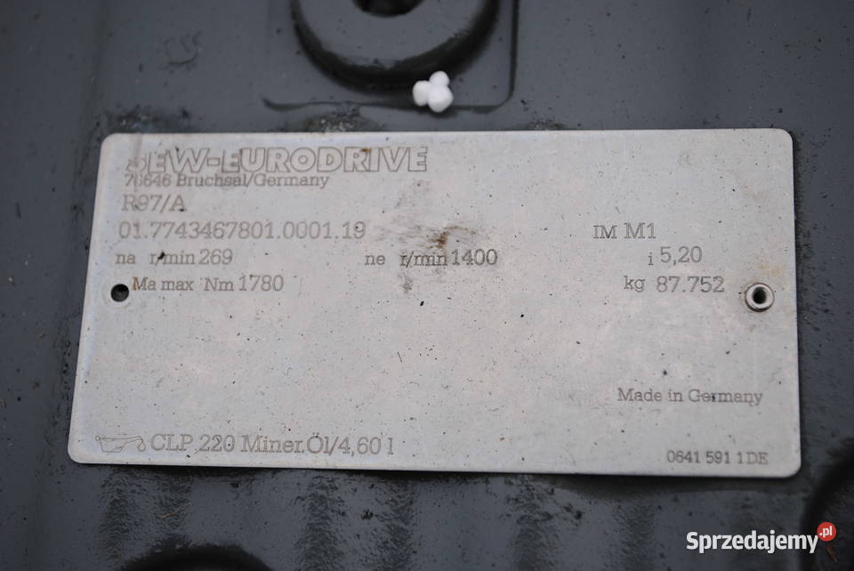 Motoreduktor 11kw z regulacją 25155obrmin firmy Biznes i Przemysł Kargowa