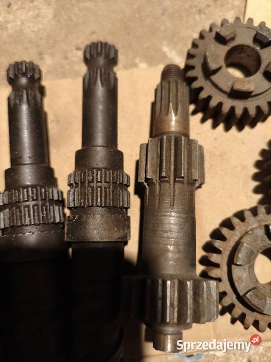 Element skrzyni Delta Karpaty Riga 50 NOWY długi Skrzynie biegów