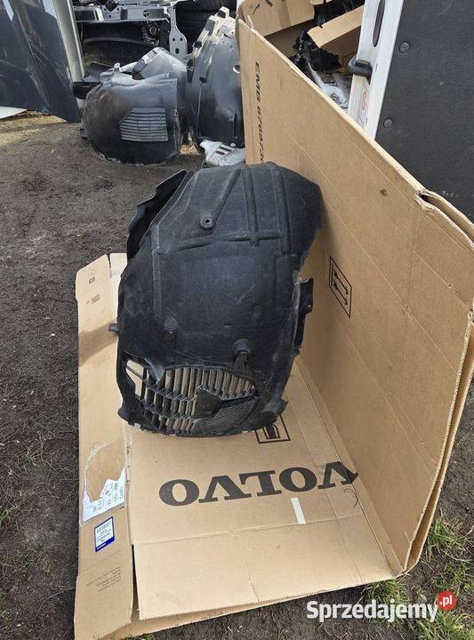 Nadkole lewe lewy przód przednie Audi etron GT