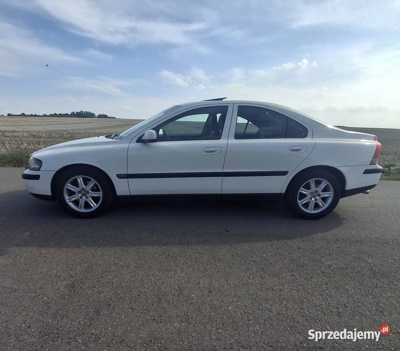 Volvo S60 24 benzyna 170 automat bogata wersja Sedan / Limuzyna lubelskie Opole Lubelskie