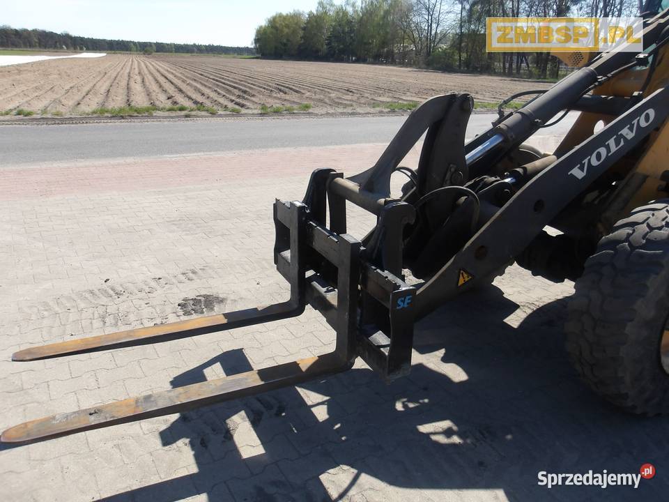 Ładowarka czołowa kołowa Volvo L25F widły wielkopolskie Pleszew