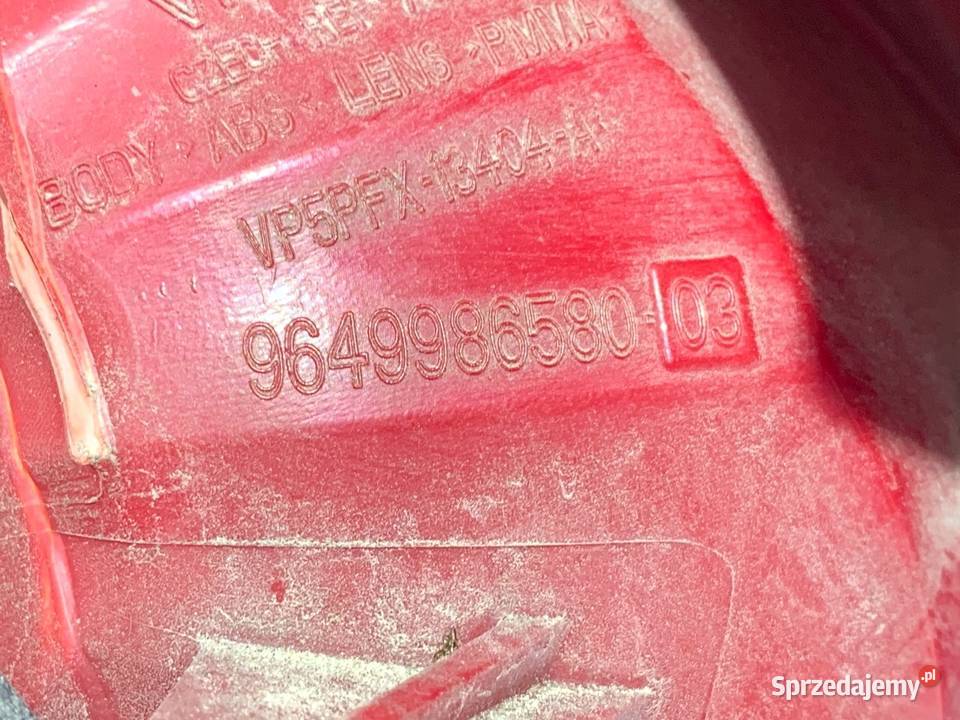 LAMPA PRAWY TYŁ PEUGEOT 207 9649986580 Hatchback